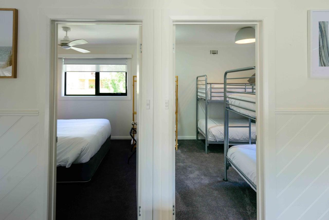 Georges Bay Apartments St Helens Bagian luar foto